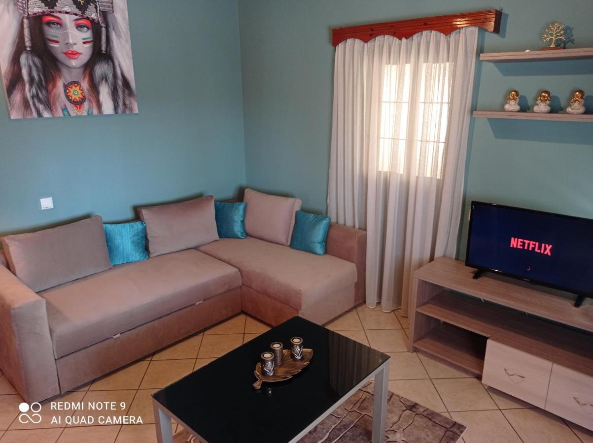 Bratis House Apartment Vartholomio Bagian luar foto